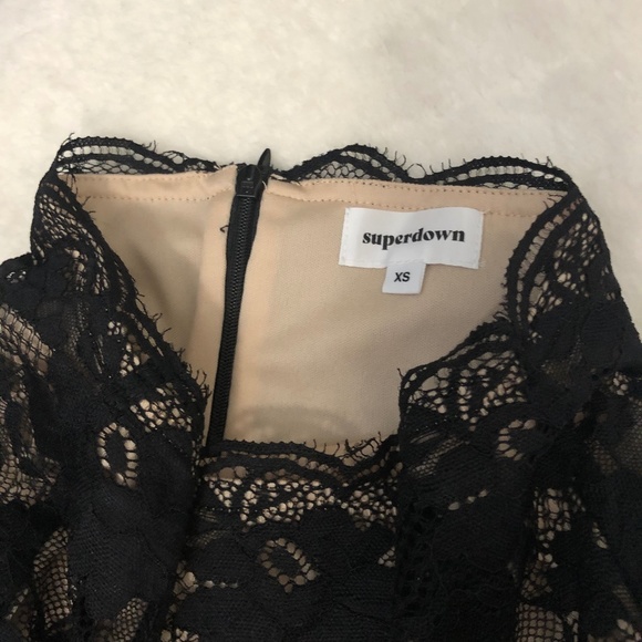 Superdown Mollie Lace Mini Skirt with Side Slit - Picture 5 of 7